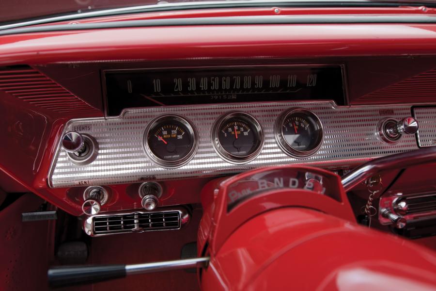  Chevrolet Impala SS Convertible Coupe 1962 года  (фото 14 из 23)